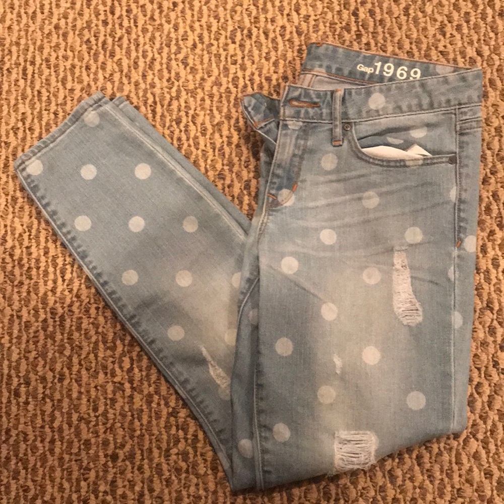 Gap jeans size 28